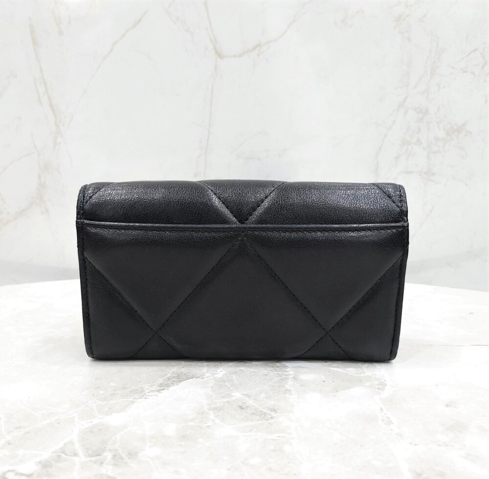 [럭스유] 샤넬 CC로고 19 장지갑 램스킨 블랙 금장