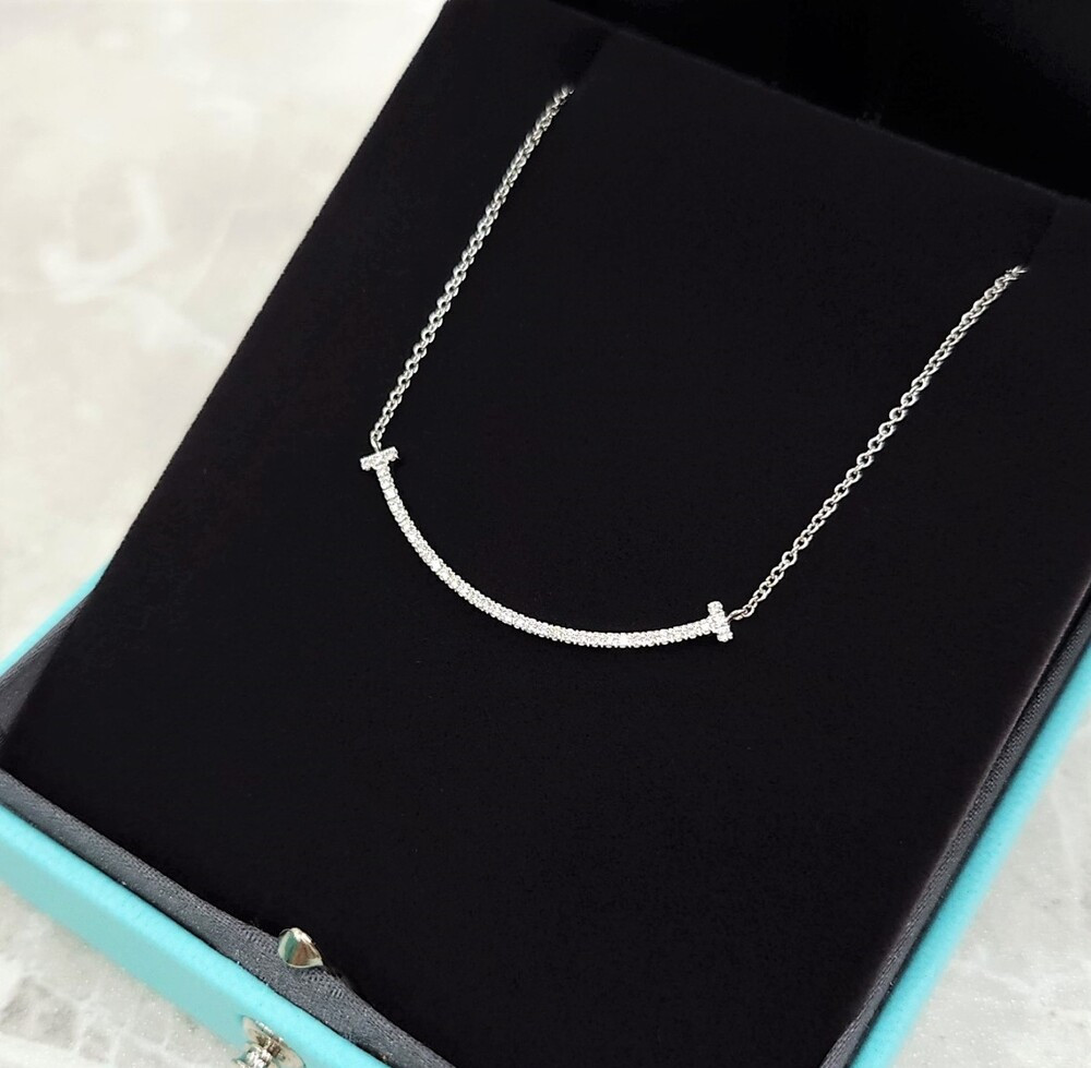 [럭스유] 티파니앤코 다이아 스마일 화이트골드 목걸이 스몰 63104949