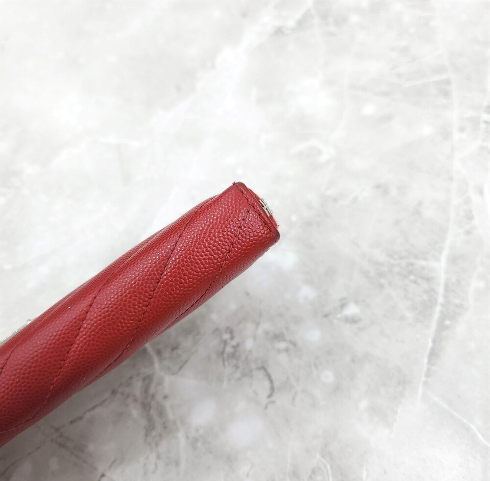 [럭스유] 생로랑 모노그램 마틀라세 레더 지퍼 장지갑