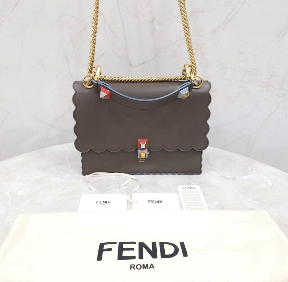 [럭스유] 펜디 캔아이 체인 숄더백