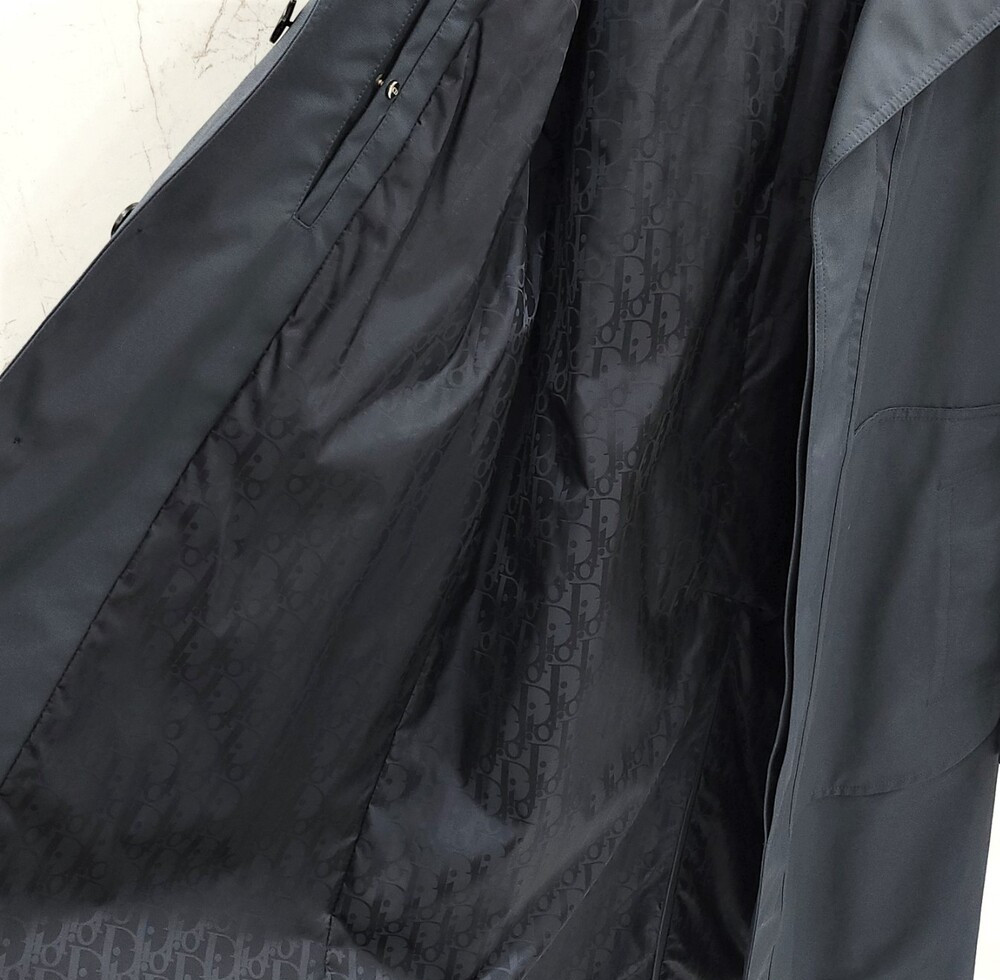 [럭스유] 48 / 디올 오블리크 자카드 탈착식 카라 테크니컬 롱 코트 113C305A4530