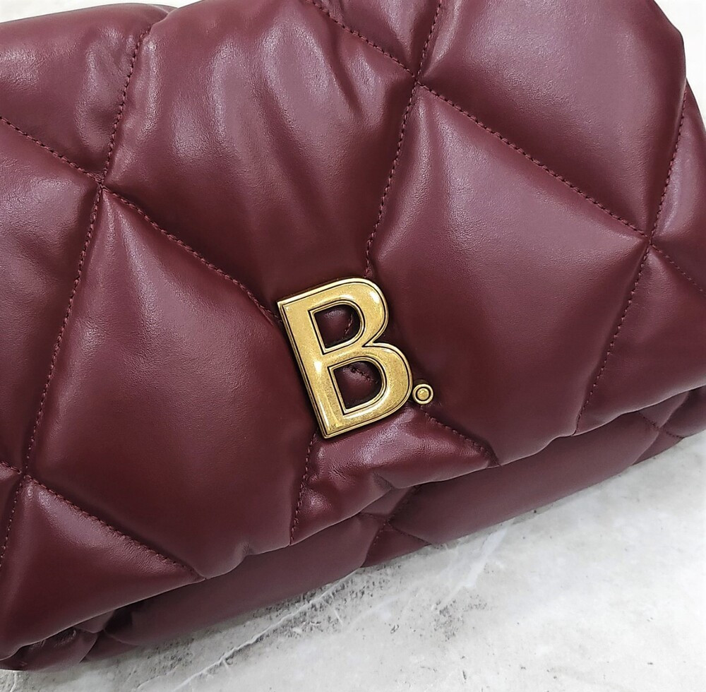 [럭스유] 발렌시아가 B 로고 터치 퍼피 퀄팅 클러치