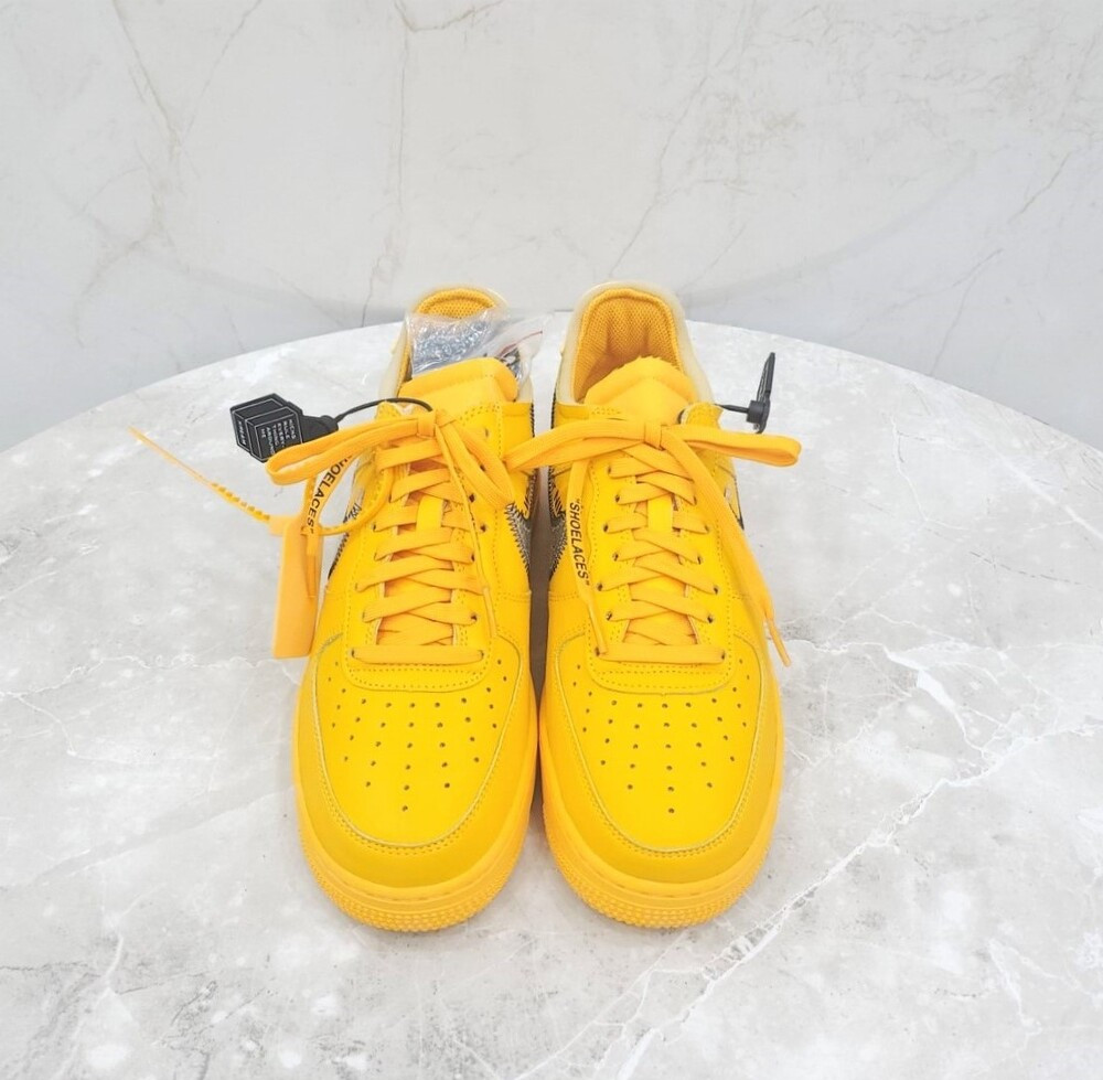 [럭스유] (새상품) 260 / 나이키 X 오프화이트 에어포스1 로우 유니버시티 골드