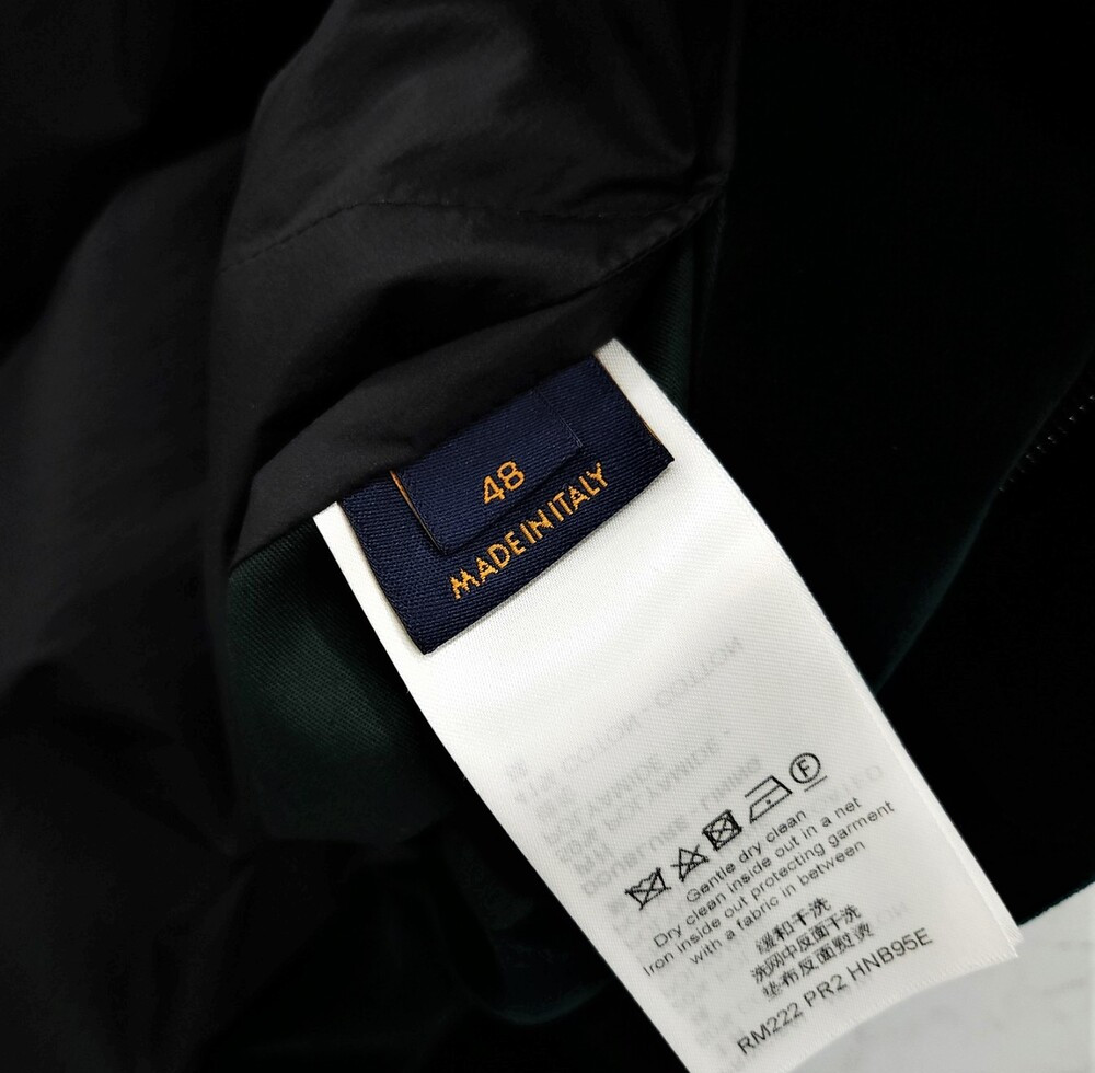 [럭스유] 48 / 루이비통 테크니컬 테이프 벨루어 윈드 브레이커 자켓