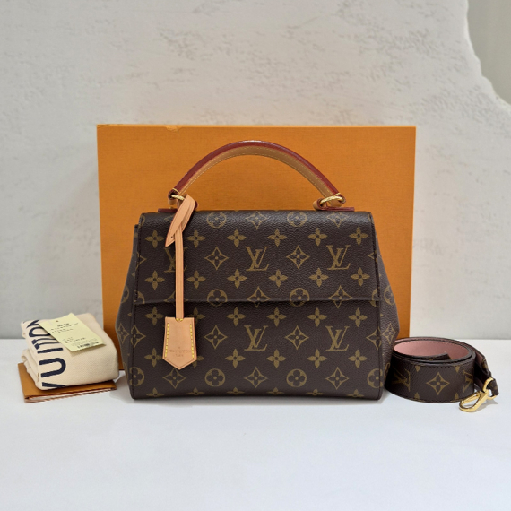 루이비통 모노그램 캔버스 클루니 BB 토트백 m42738