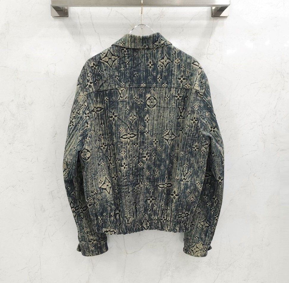 [럭스유] 46 / 루이비통 테일러드 모노그램 데님 집업 자켓 1AATFV
