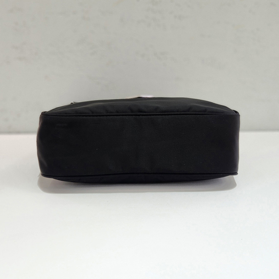 프라다 삼각로고 리나일론 숄더백 1BC167