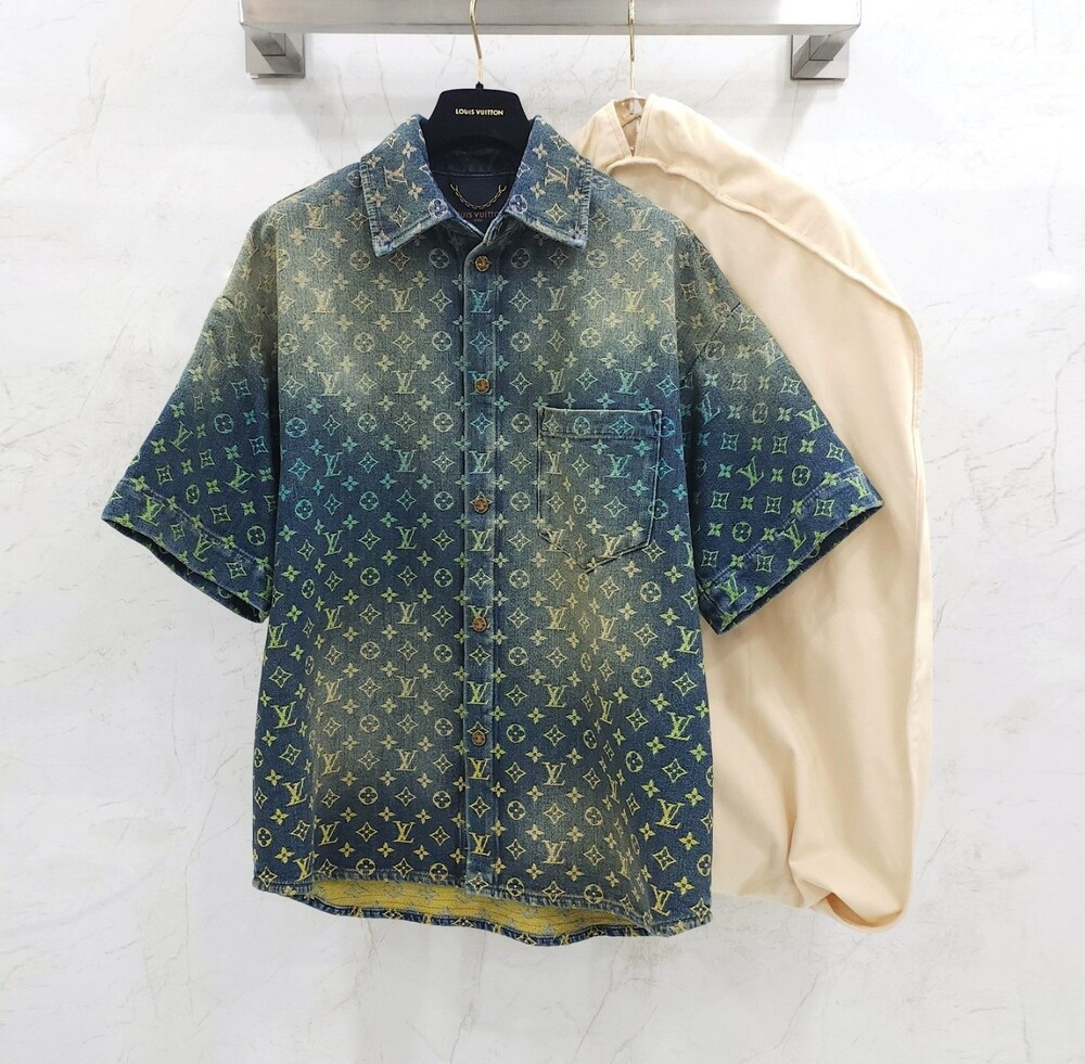 [럭스유] S / 루이비통 레인보우 모노그램 데님 반팔 셔츠