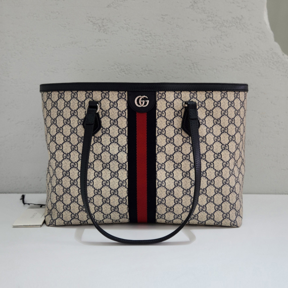 구찌 오피디아 GG 수프림 네이비 라지 쇼퍼백 631685