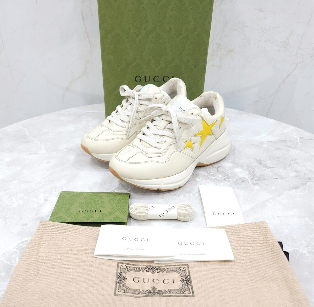 [럭스유] 34 / 구찌 스타패치 라이톤 스니커즈