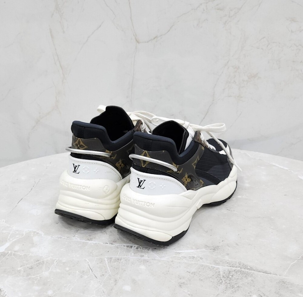 [럭스유] 35 / 루이비통 모노그램 런 55 트레이너 스니커즈 1AAP5F