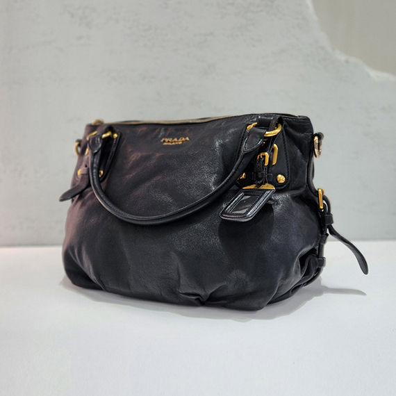 프라다 소프트 카프스킨 금장 숄더백 BR4281