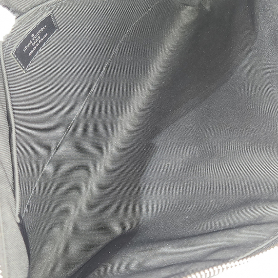 루이비통 마카사르 디스커버리 포쉐트 GM 클러치 M69411