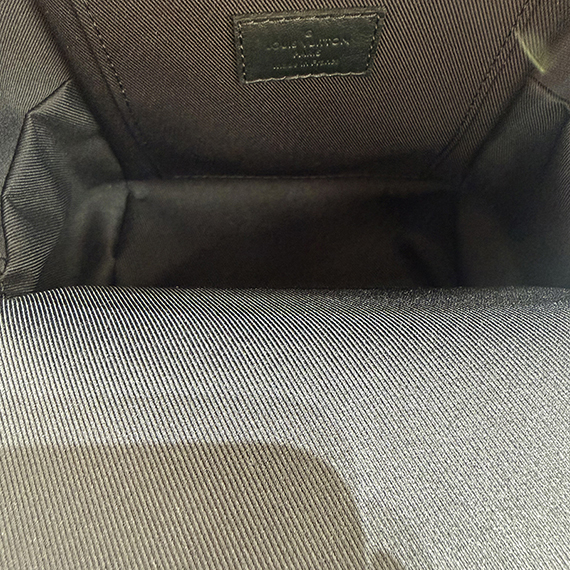 루이비통 모노그램 팜스프링스 미니 백팩 내장칩 미사용 M44873