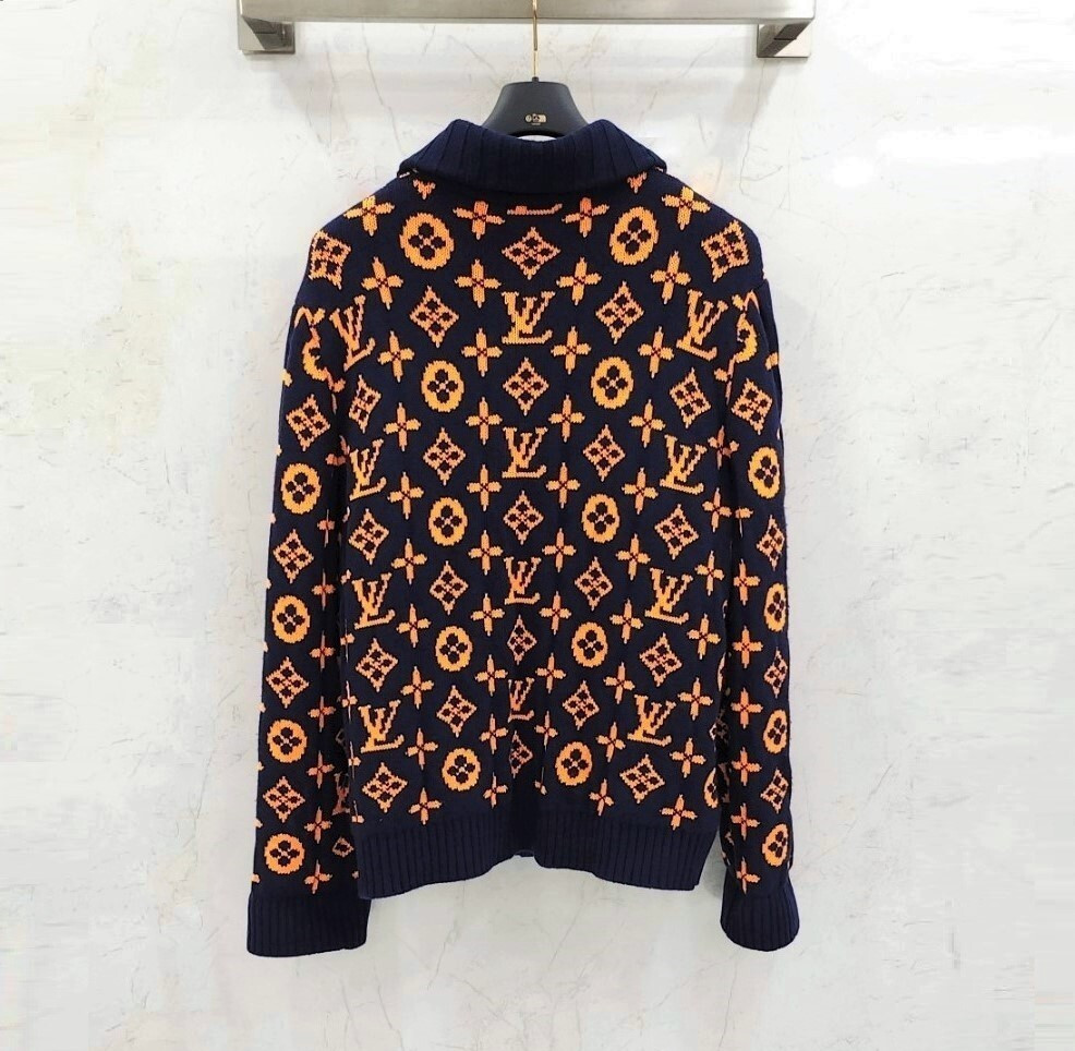 [럭스유] XXL / 루이비통 모노그램 시그니처 자카드 가디건 1AAU8U