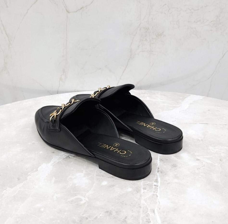 [럭스유] 39 / 샤넬 CC로고 체인 블로퍼 뮬 G36421