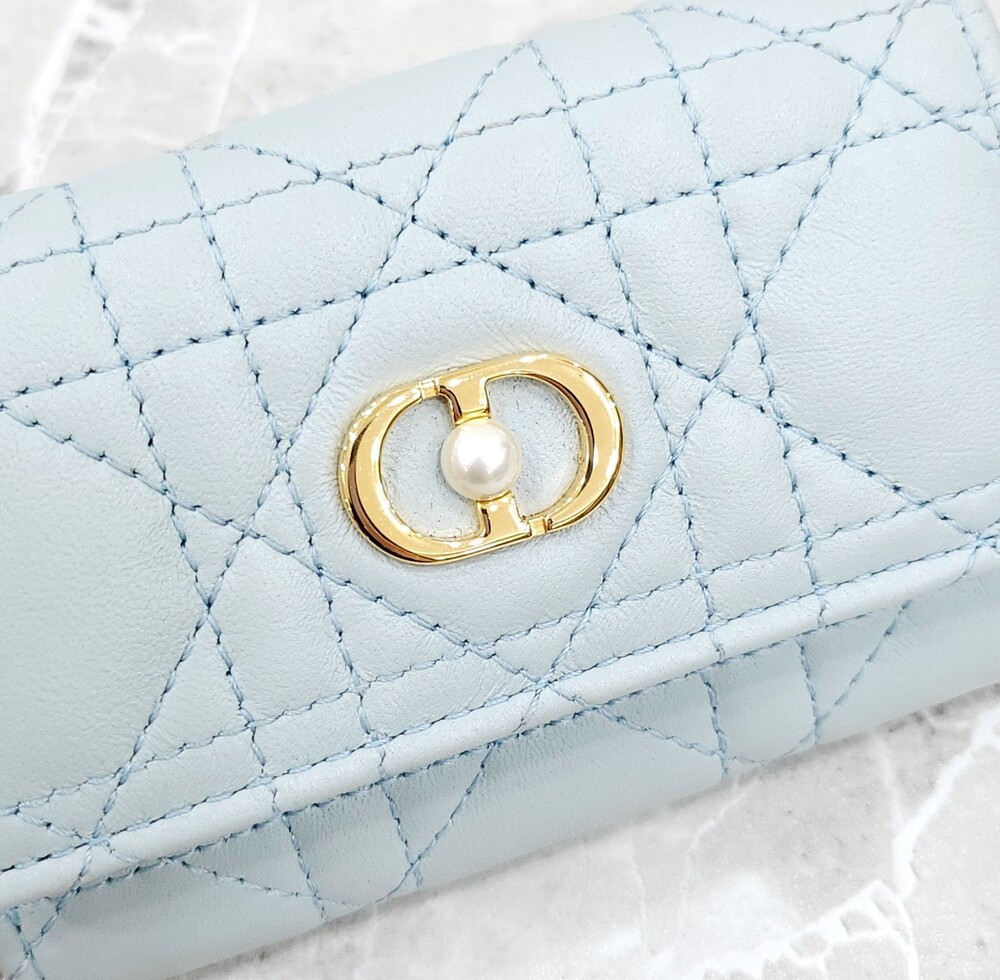 [럭스유] 디올 졸리 글리신 플라시드 블루 까나쥬 지갑 S3102UNJB