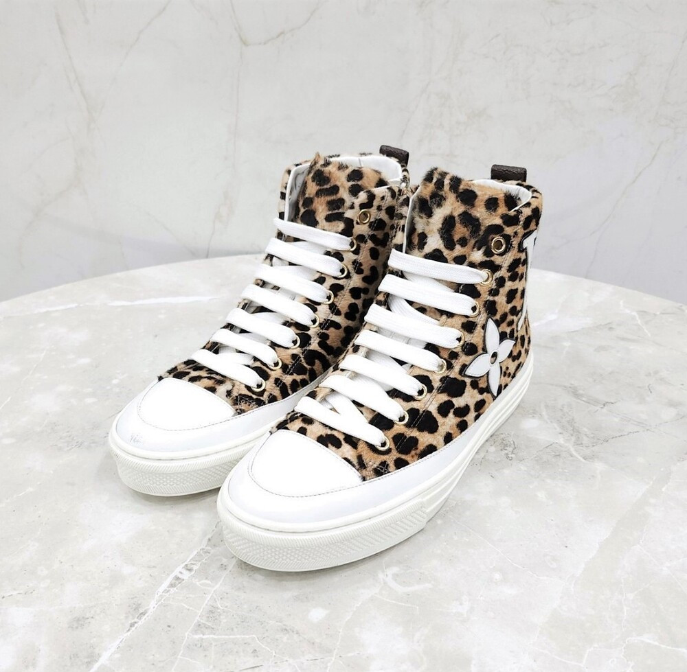 [럭스유] 36 / 루이비통 LV 레오파드 자수 패치 스니커즈