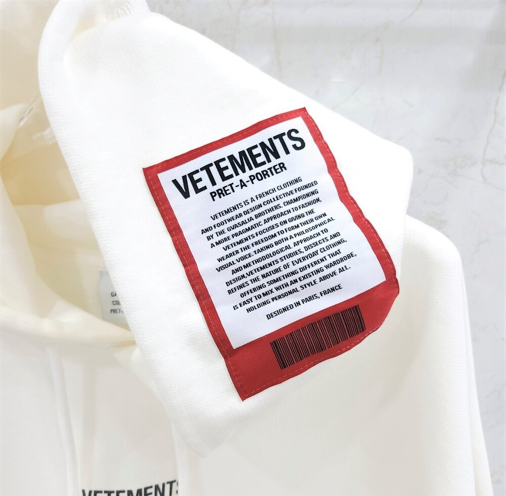 [럭스유] M / 베트멍 로고 패치 화이트 오버 후드티 UE51TR550W