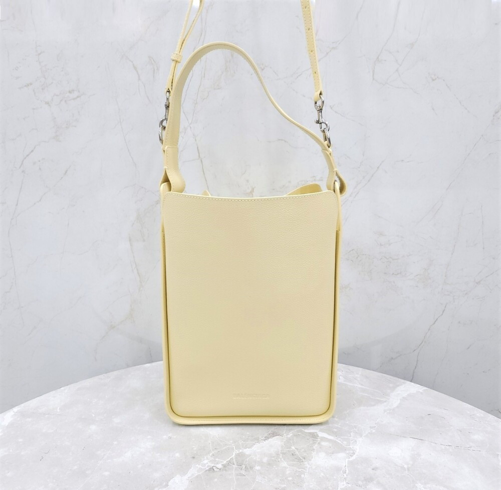 [럭스유] 발렌시아가 툴 20 옐로우 레더 토트 크로스백 659920