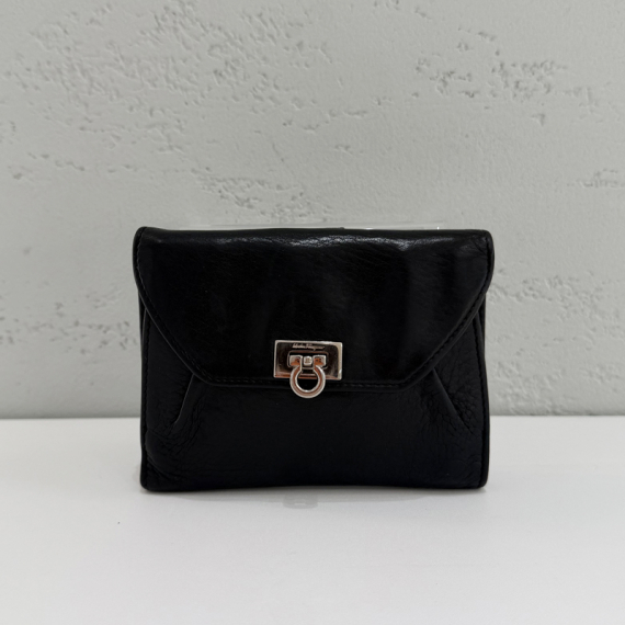 페레가모 은장 간치니 반지갑