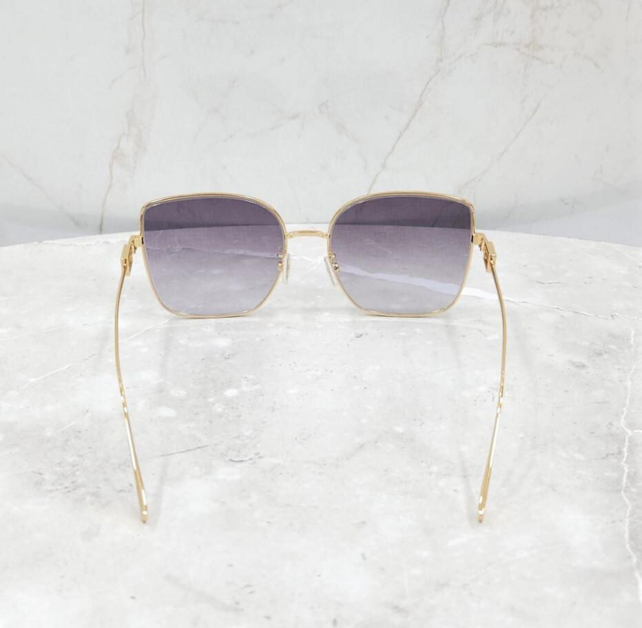 [럭스유] 펜디 FF 스퀘어 선글라스 FE40013U