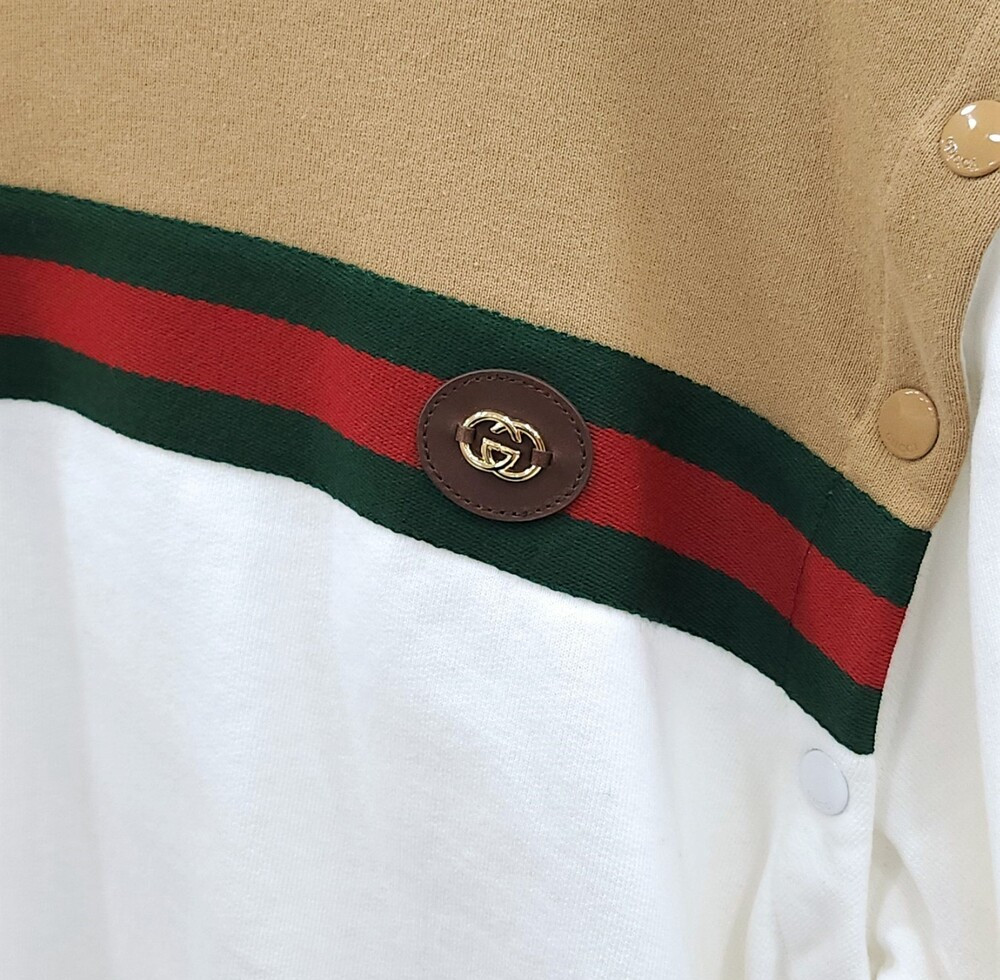 [럭스유] (새상품) L / 구찌 삼선 띠로고 절개 맨투맨