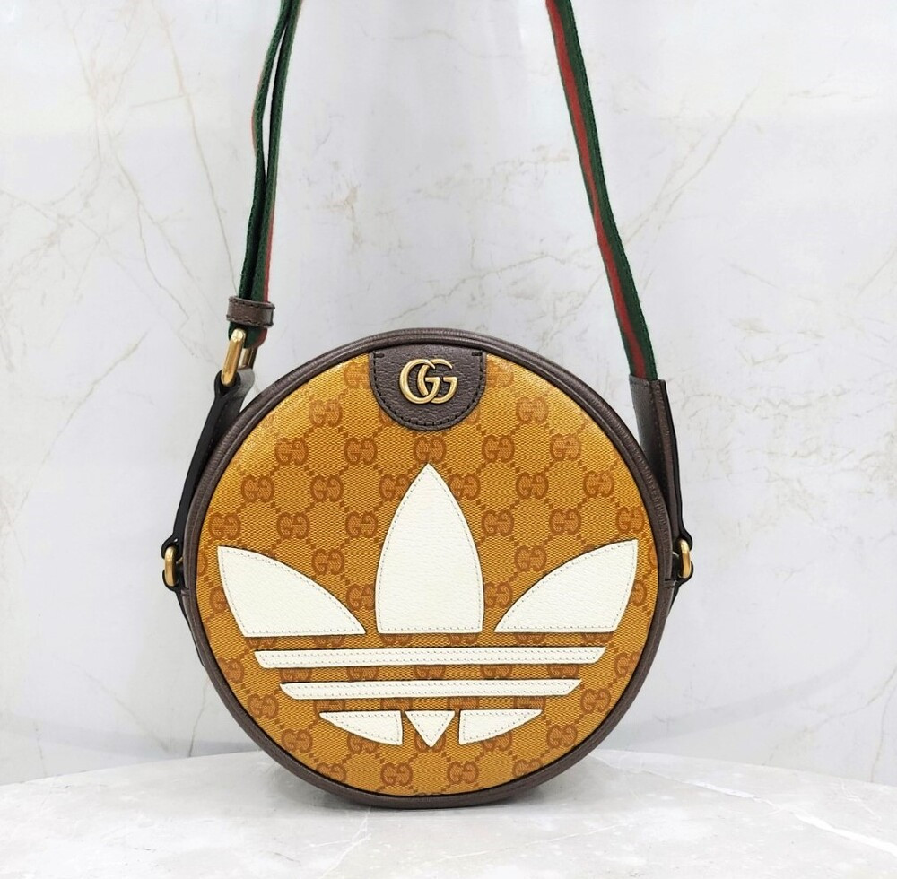 [럭스유] 구찌 X 아디다스 오피디아 숄더백 702640
