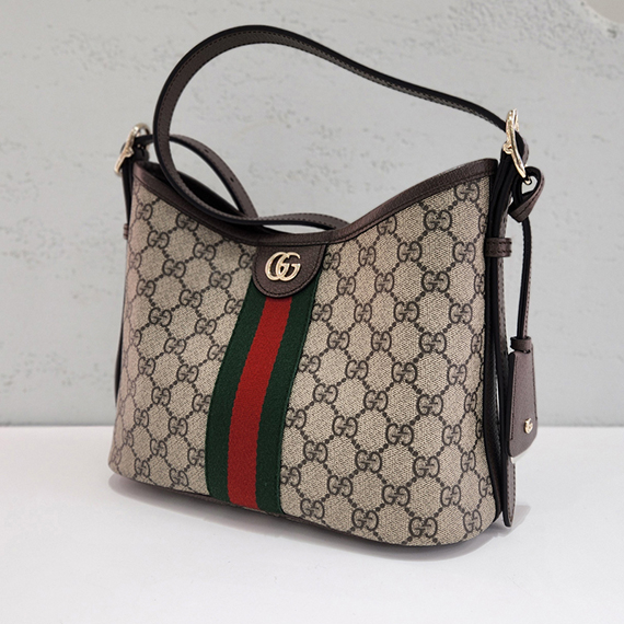 구찌 오피디아 스몰 숄더백 25년 전시상품급 836872