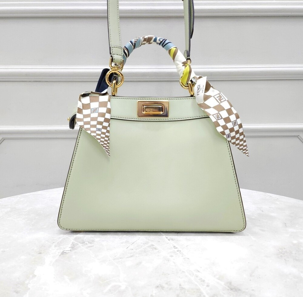 [럭스유] 펜디 피카부 I SEE U 스몰 레더 백