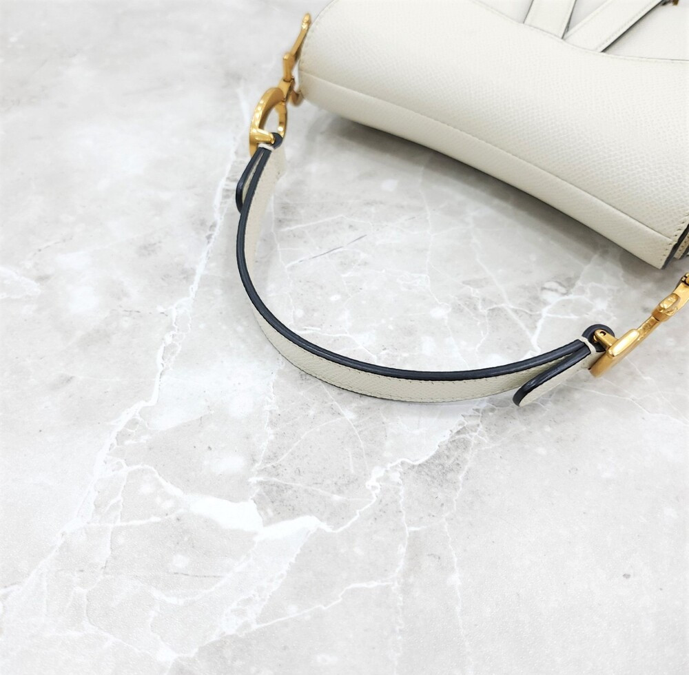 [럭스유] 디올 카프스킨 새들백 미니 M0447CBAA