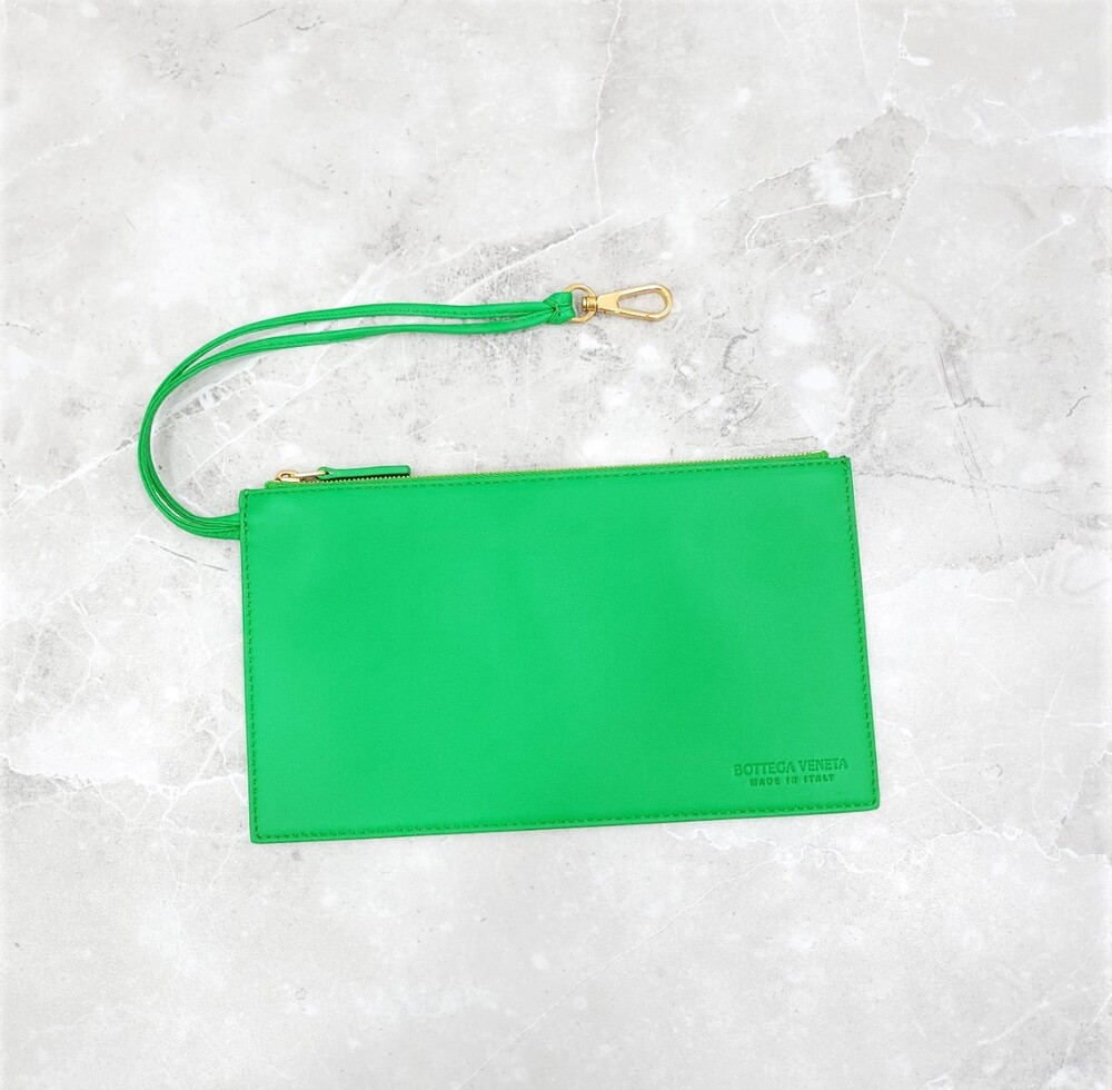 [럭스유] (새상품) 보테가베네타 미디움 까바 토트백