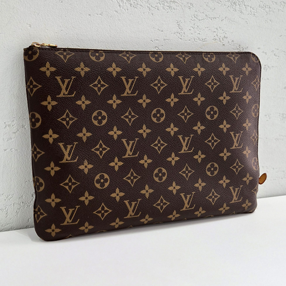 루이비통 에튀 보야주 MM 클러치백 내장칩 M44499