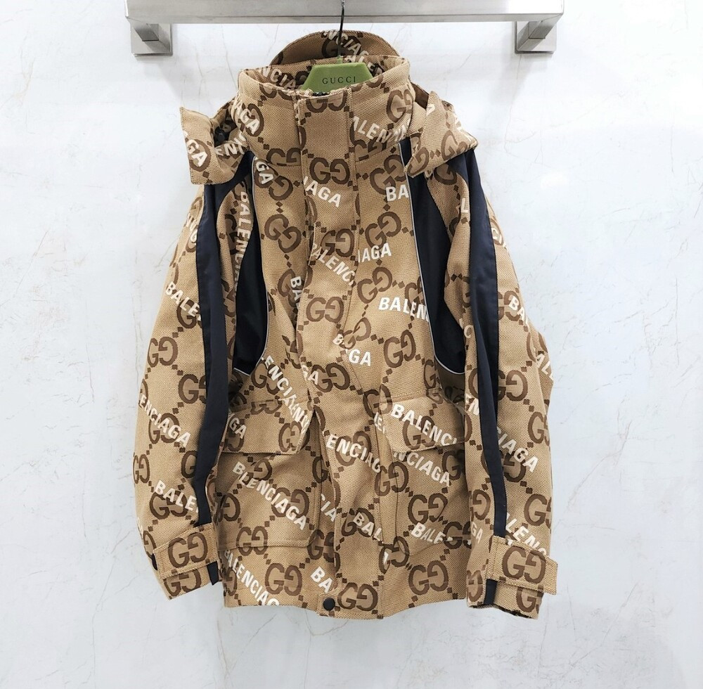 [럭스유] 38 / 구찌 X 발렌시아가 점보 해커프로젝트 쉘파카 자켓