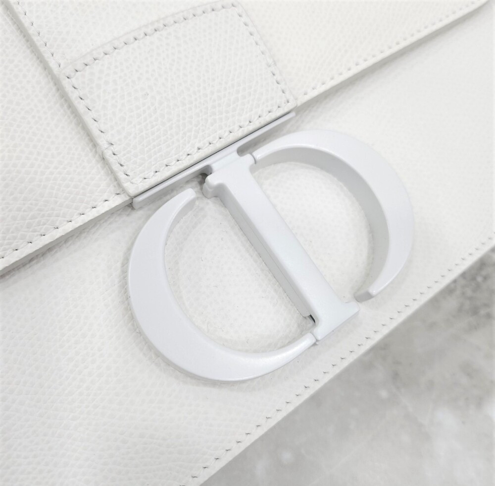 [럭스유] (새상품) 디올 화이트 몽테인 30 레더 숄더백