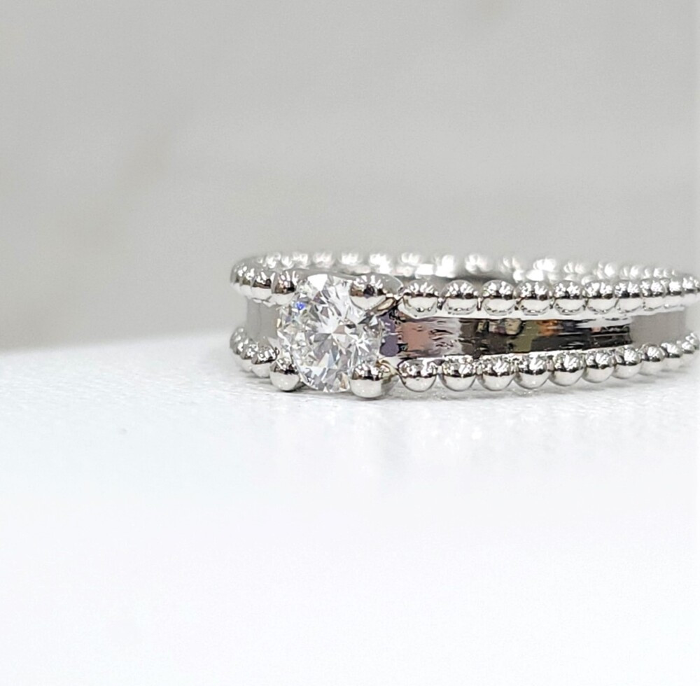 [럭스유] 반클리프 에스텔 솔리테어 다이아 플래티넘 반지 국내9호