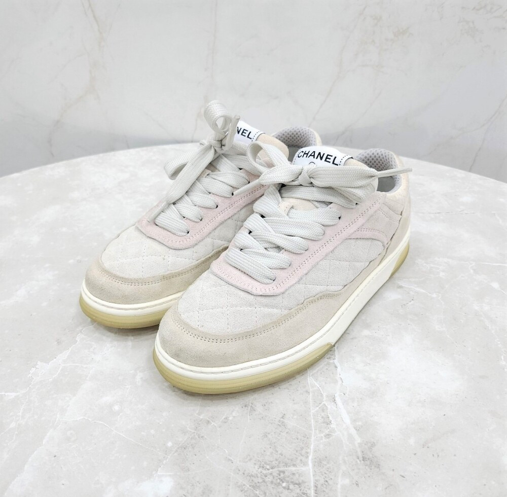 [럭스유] 36.5 / 샤넬 스웨이드 퀄팅 스니커즈 G38740