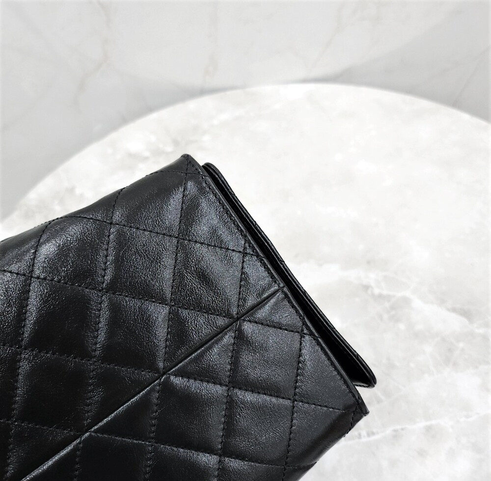 [럭스유] (새상품) 샤넬 25 호보백 미듐 블랙 금장 AS5311