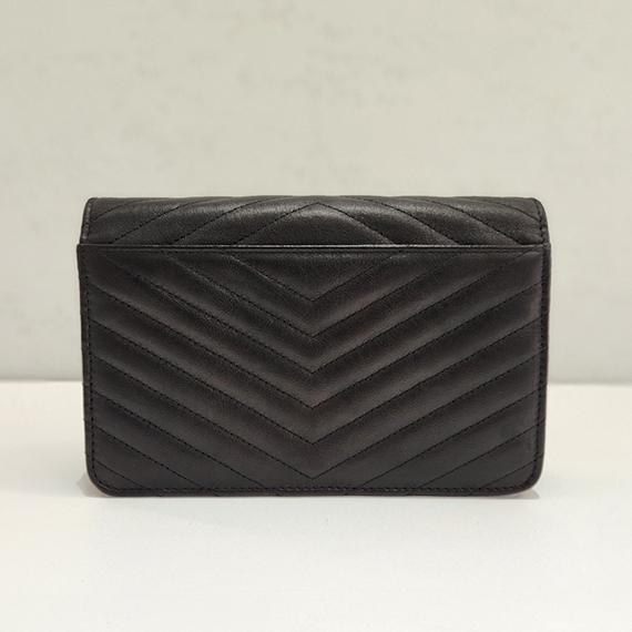 샤넬 쉐브론 WOC 미니 크로스백 26번대 A84350