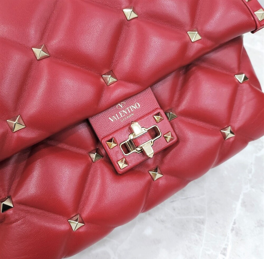[럭스유] 발렌티노 스터드 가라바니 레더 숄더백 VAB052129