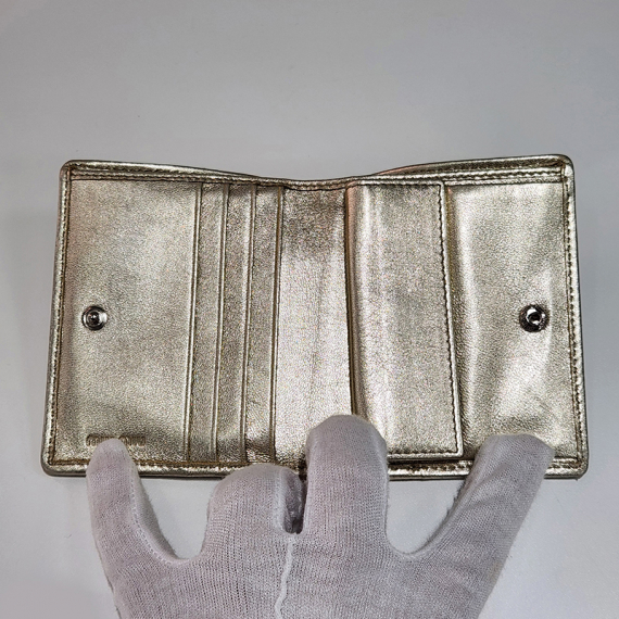 미우미우 마테라쎄 나파 실버 큐빅 반지갑 5MV204