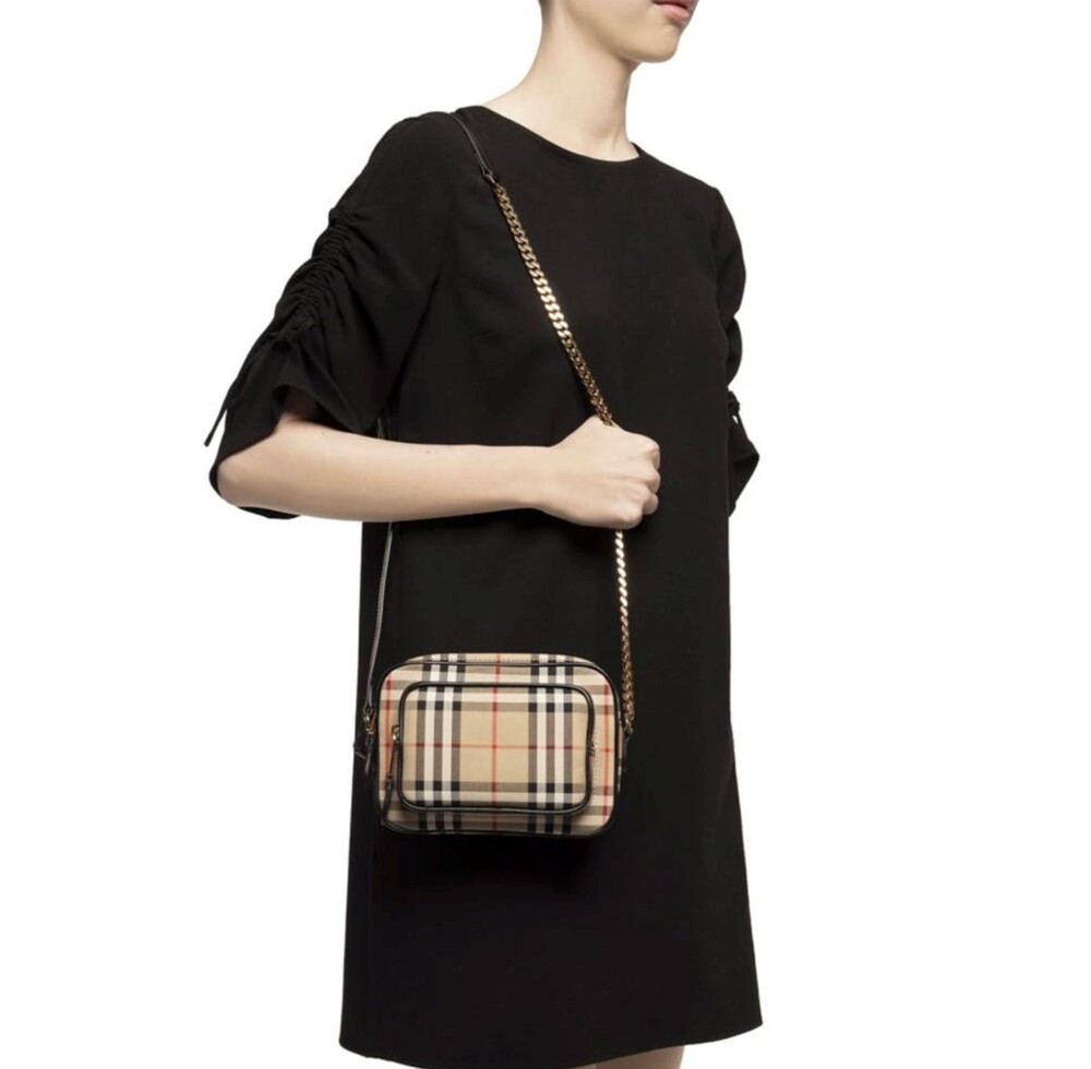 [럭스유] 버버리 빈티지 체크 미니 카메라 체인백 8015946