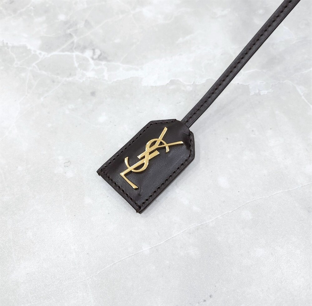 [럭스유] (새상품) 생로랑 파니에 라피아 스몰 숄더백 693240