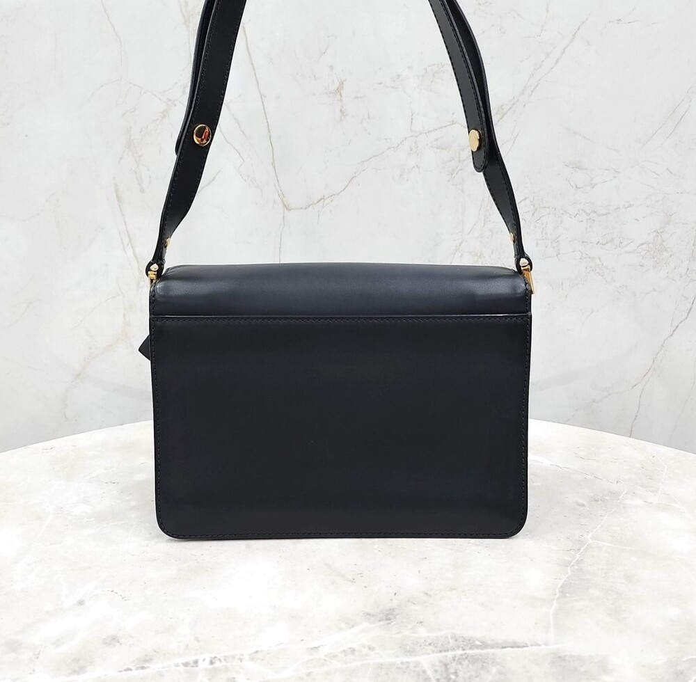 [럭스유] 마르니 블랙 레더 트렁크 숄더백