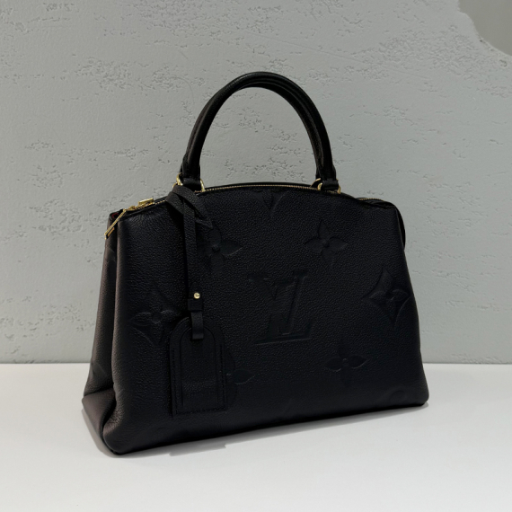 루이비통 앙프렝뜨 쁘띠뜨 팔레 PM 숄더백 내장칩 M58916