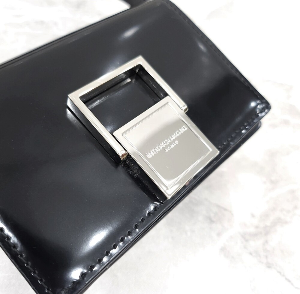 [럭스유] 우영미 블랙 스퀘어 마이크로 백