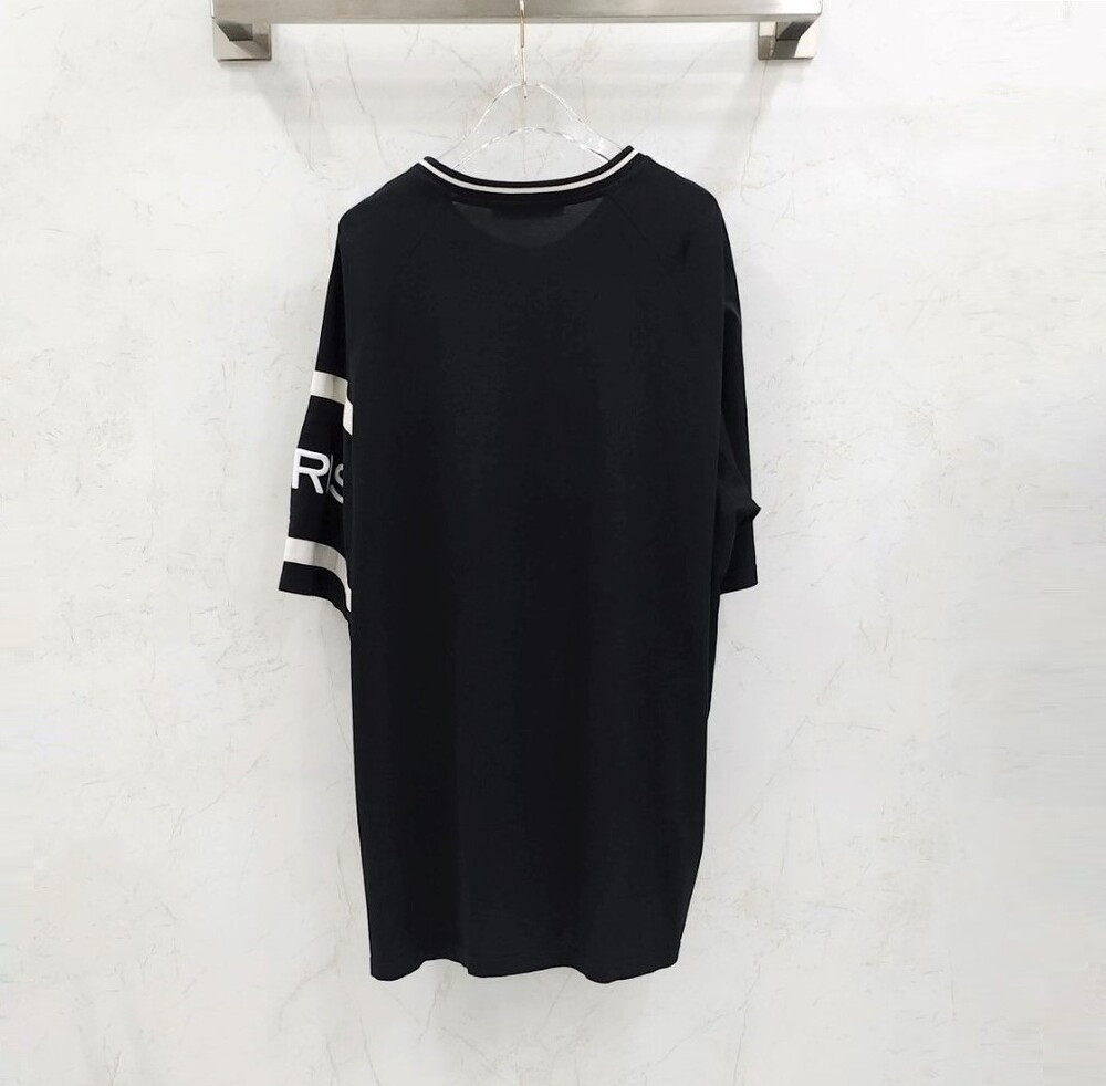 [럭스유] XL / 지방시 로고 자수 오버 반팔 티셔츠