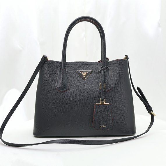 Prada(프라다) 1BG887 블랙 사피아노 퀴르 금장 트라이앵글 로고 두블레 스몰 2WAY