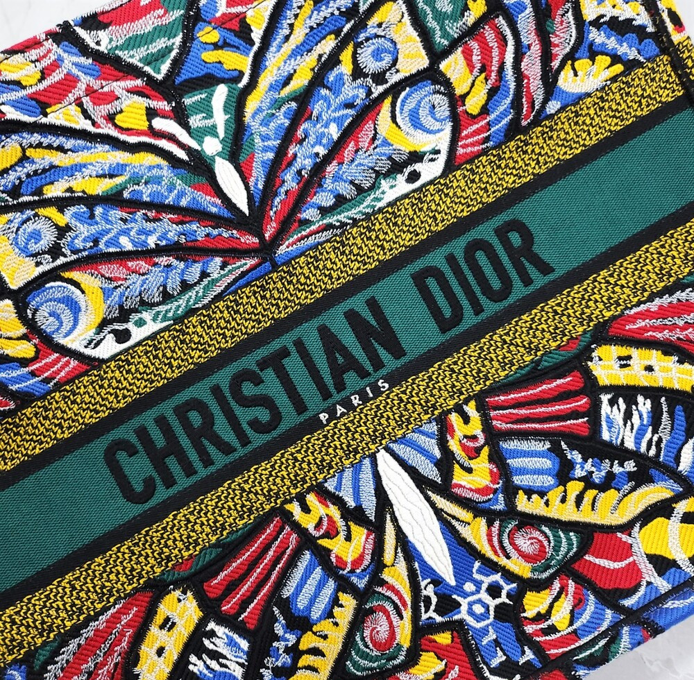 [럭스유] 디올 버터플라이 멀티컬러 캔버스 북토트 백 라지 M1286ZTZF