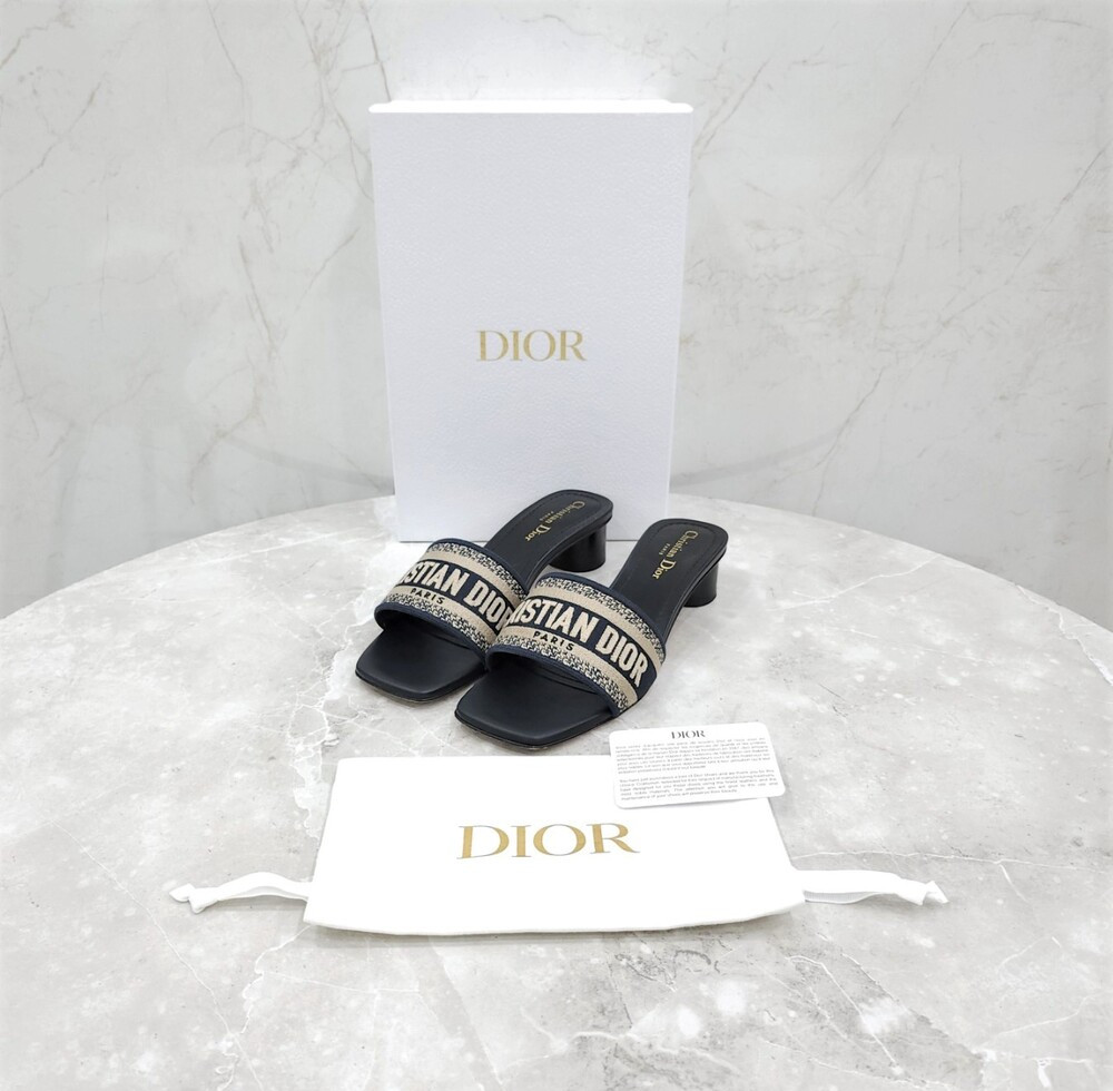 [럭스유] 38.5 / 디올 딥블루 자수 코튼 뮬 힐 KCQ915ERC